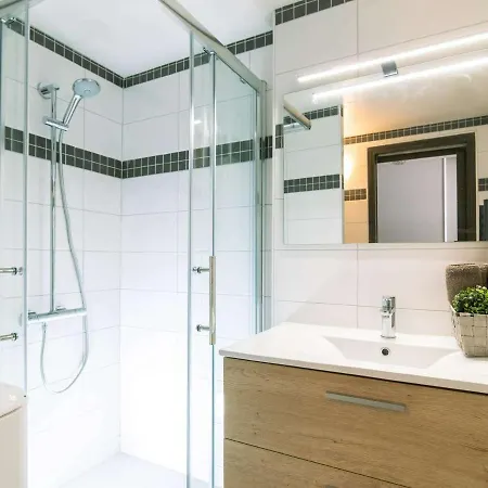 Duplex 6 Personnes, Quartier Thermal Saint-lary, Proche Telecabine, Calme, Pyrenees - Fr-1-296-377